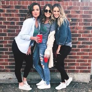 Meet your Posher, Marissa